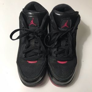 Nike Jordan Youth Boys Size 5 Sneakers